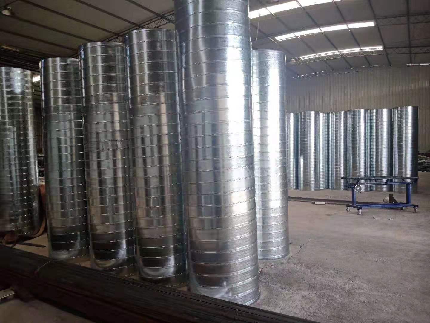 風管生產線廠家指導如何正確清洗風管